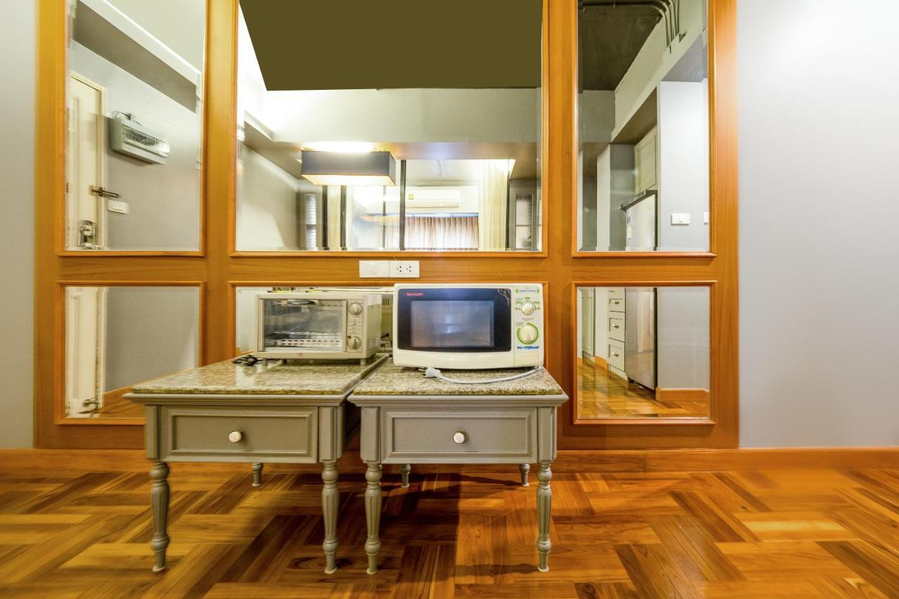 Oyo 1042 Boon'S Residence Bangkok Buitenkant foto